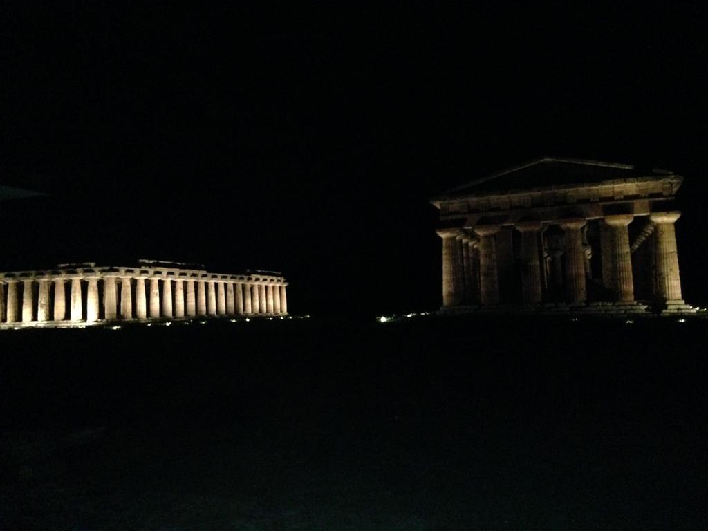 Residenza Luna Paestum Eksteriør billede